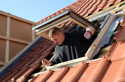 Pose de fenêtres de toit Velux à Mortcerf